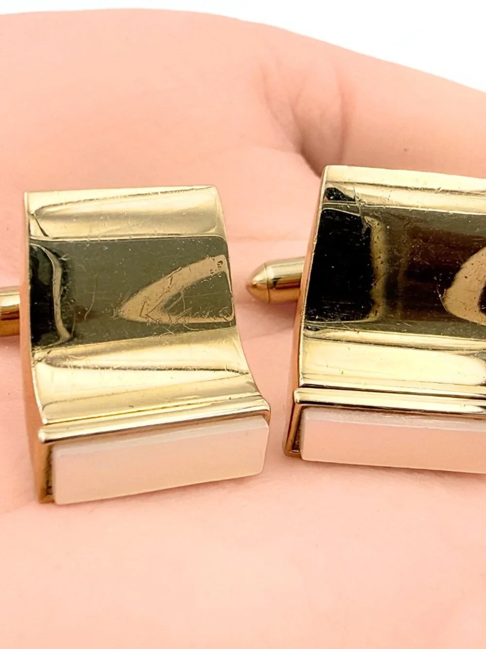 Swank Signed MCM Gold Plated Sculptural Wave Glass Cufflinks